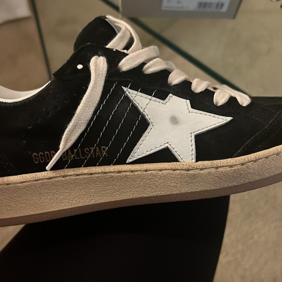 Golden Goose Black and White Sneakers - Picture 9 of 9